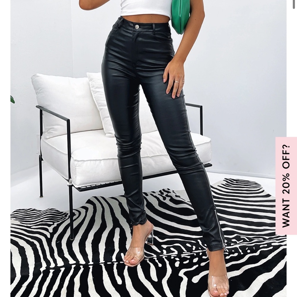 White Fox NWT style code pants